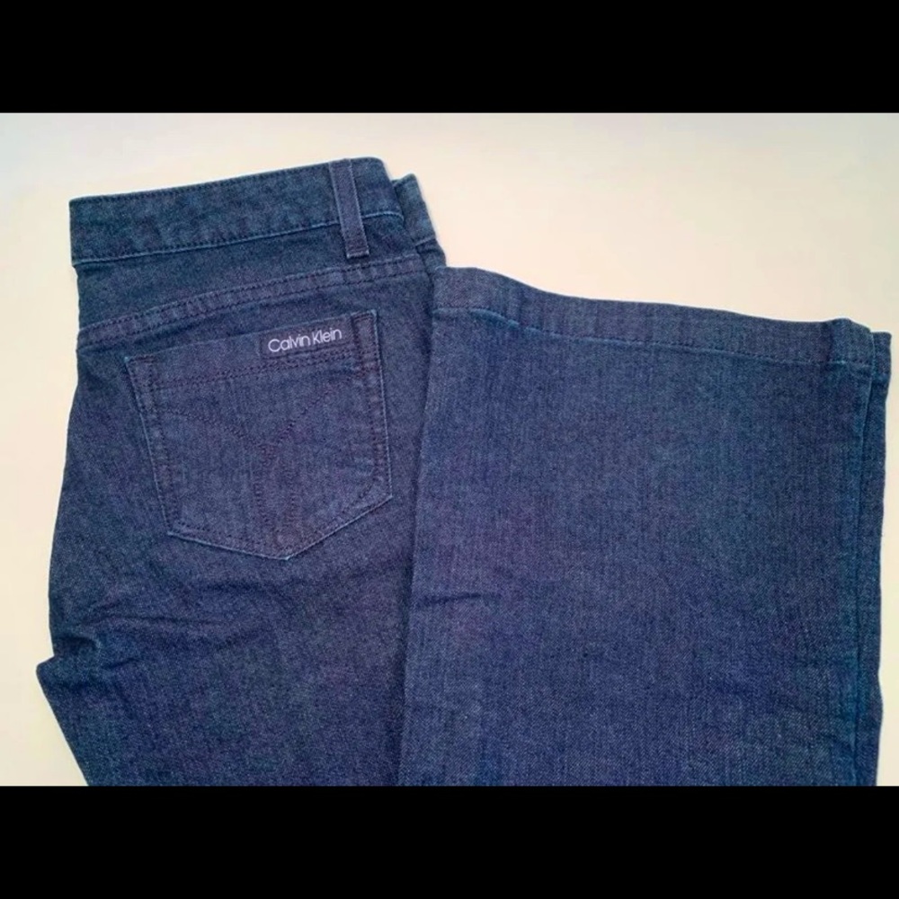 🎉HP🎉 Calvin Klein dark wash👖size 4